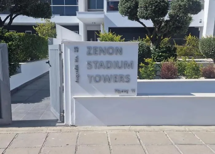 11 - Urban Oasis Ларнака